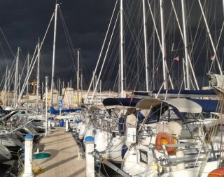  Tarde en el mar 